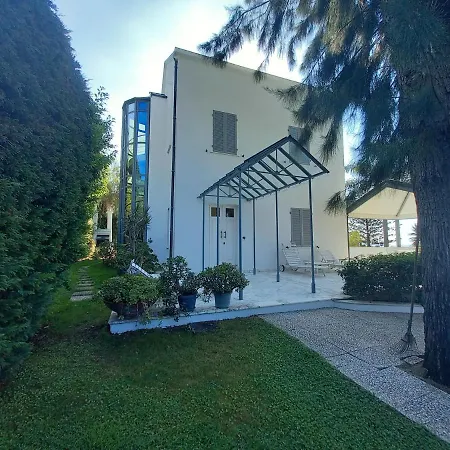 вилла айсберг Liguria Mare فيلة *
