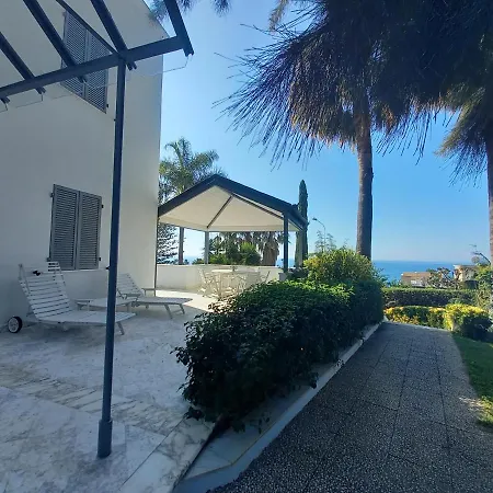 вилла айсберг Liguria Mare *