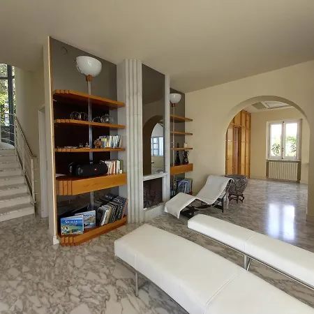 вилла айсберг Liguria Mare Villa Ospedaletti